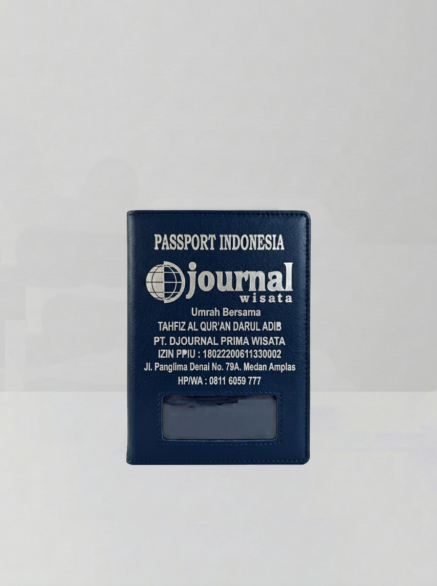 Cover passport travel jamaah dengan desain elegan kantong tambahan